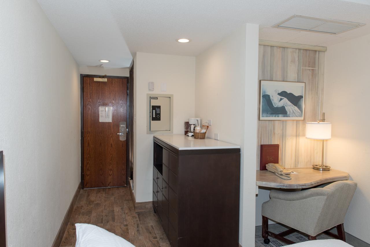 The Write Inn Hotel Oak Park Εξωτερικό φωτογραφία