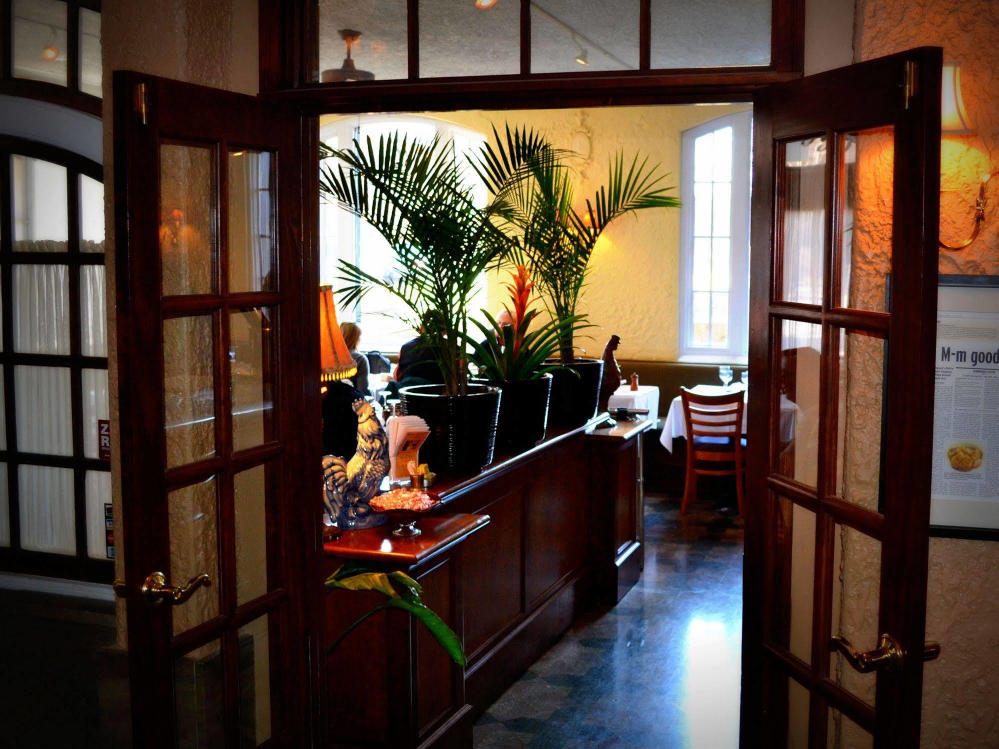 The Write Inn Hotel Oak Park Εξωτερικό φωτογραφία