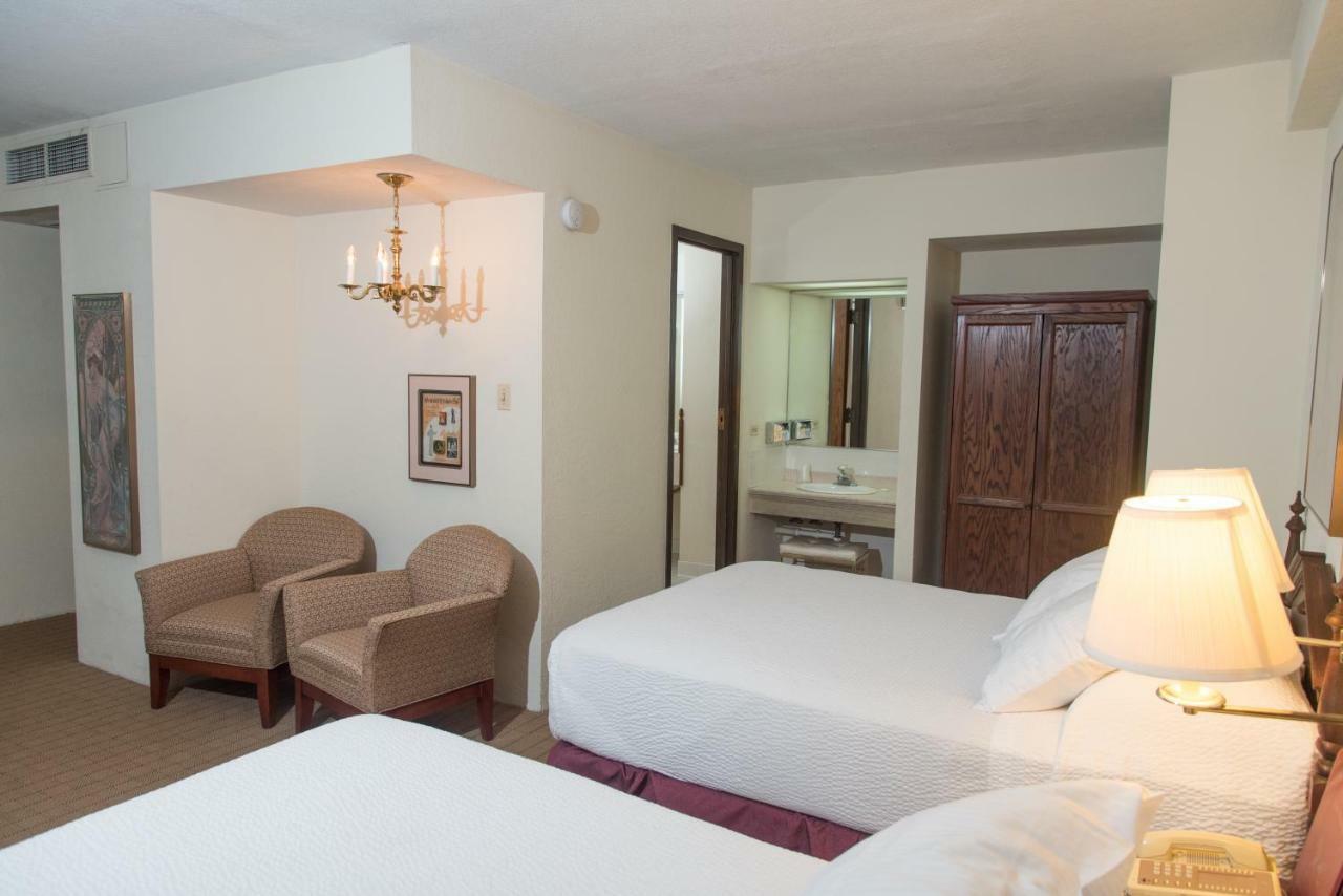 The Write Inn Hotel Oak Park Εξωτερικό φωτογραφία