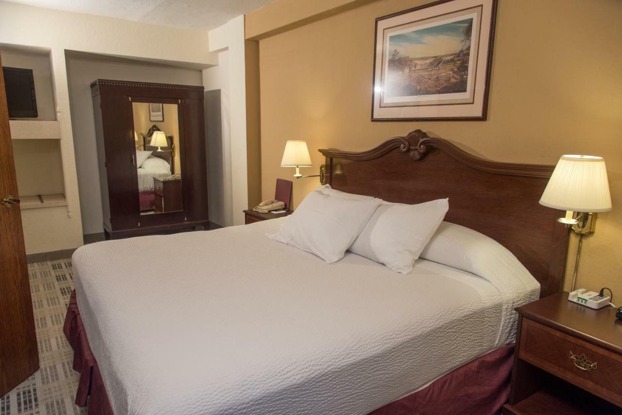 The Write Inn Hotel Oak Park Εξωτερικό φωτογραφία