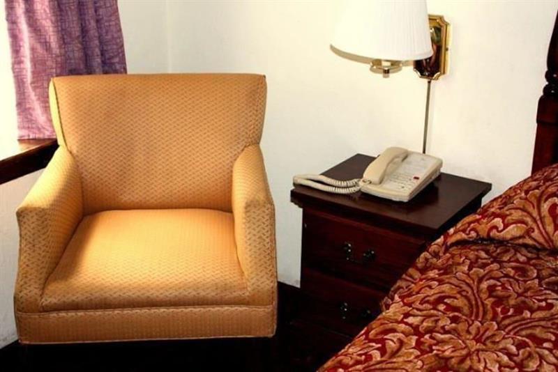 The Write Inn Hotel Oak Park Εξωτερικό φωτογραφία