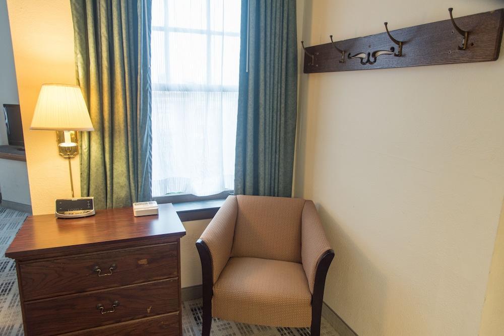 The Write Inn Hotel Oak Park Εξωτερικό φωτογραφία